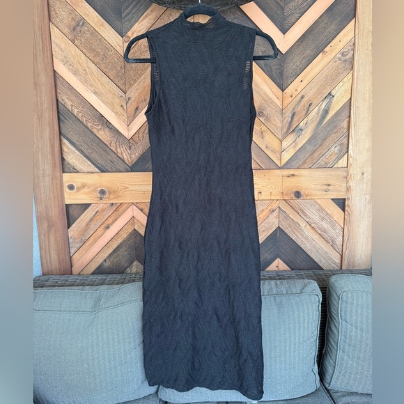 House of Harlow 1960 Black Textured BodyCon Dress Size small - Picture 2 of 8